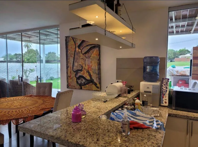 Casa de 4 dormitorios en venta en el condominio Lomas del Sur, Urubó: foto 4 de 9