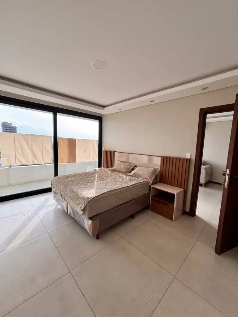 Departamento de 1 dormitorio amoblado en alquiler en Golden Tower: foto 3 de 15