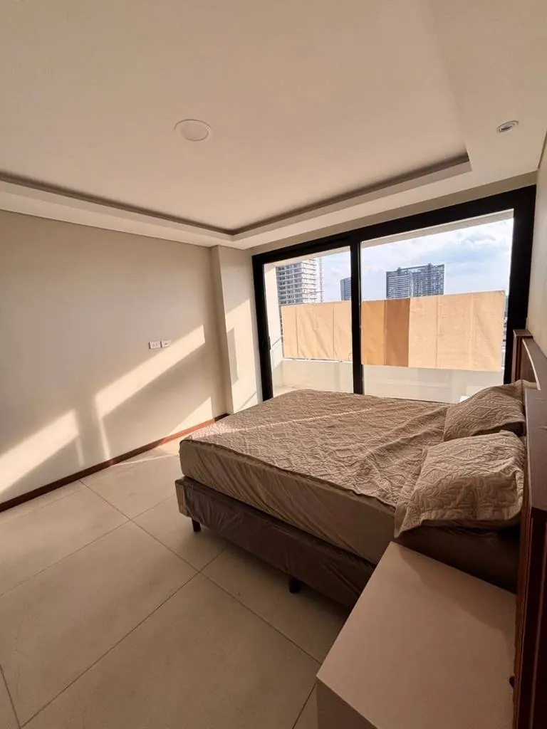 Departamento de 1 dormitorio amoblado en alquiler en Golden Tower: foto 8 de 15