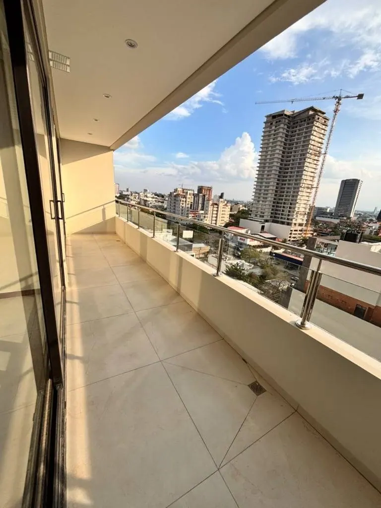 Departamento de 1 dormitorio amoblado en alquiler en Golden Tower: foto 10 de 15