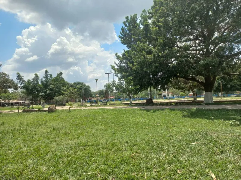 360 m² lot for sale in the Tierra Santa development, Warnes