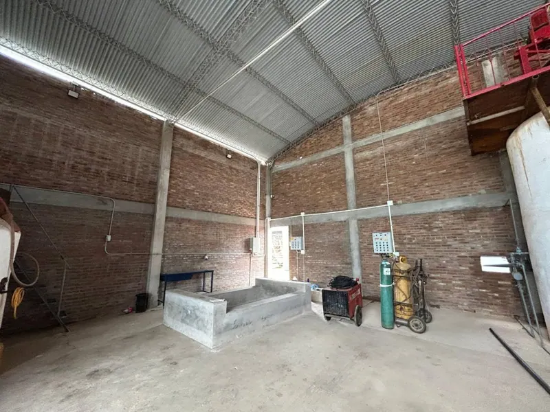 Galpón en venta en el Parque Industrial, terreno de 860 m²: foto 13 de 14