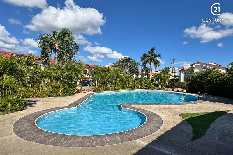 3-bedroom house for sale in the Versalles gated community, North Zone: foto 15 de 21