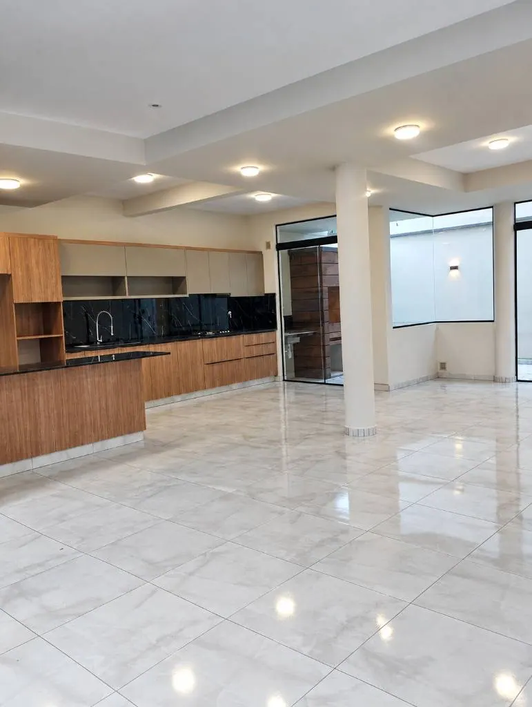 Casa de 3 dormitorios en venta en el condominio Villegas Garden: foto 3 de 16
