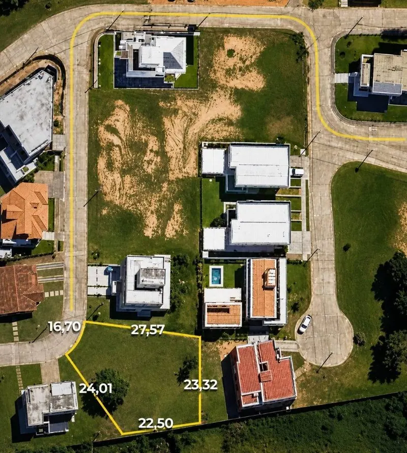 Terreno de 844,21 m² en venta en Lomas del Bosque, Urubó: foto 5 de 10