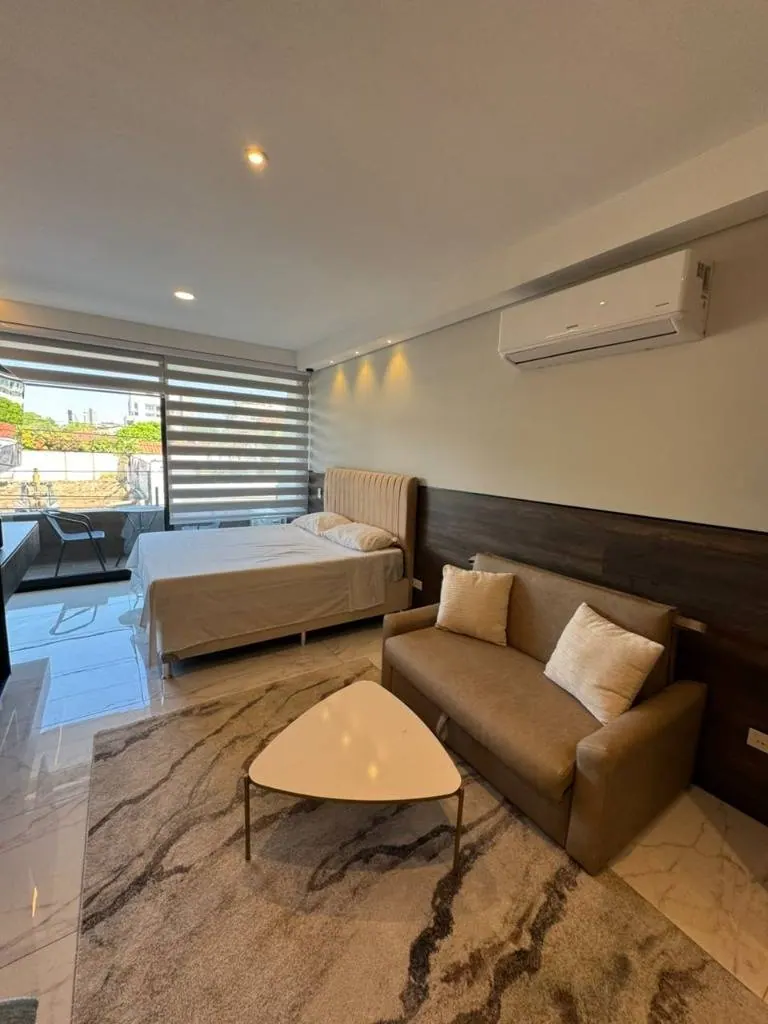 Furnished studio for rent in Luxe Suites, Equipetrol: foto 2 de 19