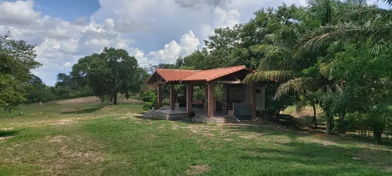 Lot with cabin for rent in Urubó, on the road to Porongo: foto 3 de 6