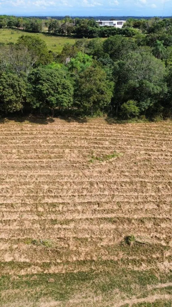 Terreno de 306,63 m² en venta en el complejo Urubó 3, Urubó: foto 6 de 8