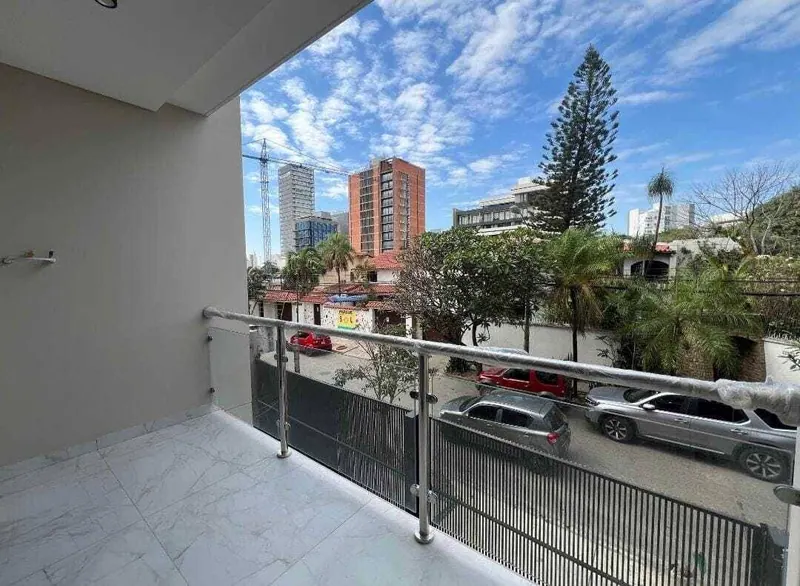 Departamento de 2 dormitorios en venta en Condado VI, Equipetrol: foto 2 de 8