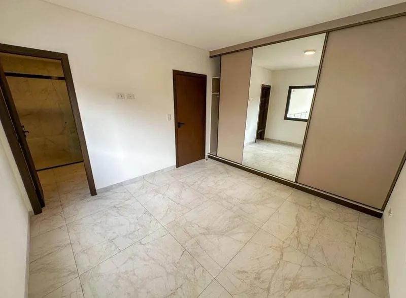 Departamento de 3 dormitorios en venta en Condado VI, Equipetrol: foto 3 de 9