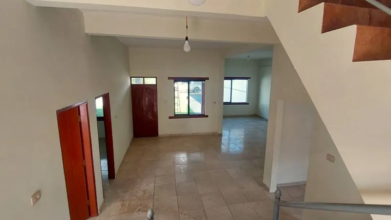 6-bedroom house with pool for sale in La Guardia: foto 9 de 18
