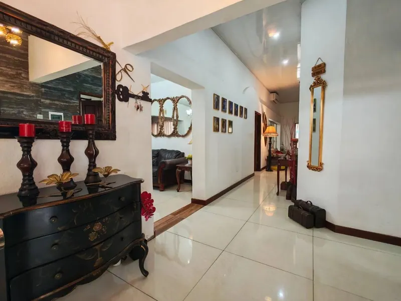 Casa de uso comercial en venta sobre el 3er anillo, Zona Norte: foto 1 de 21