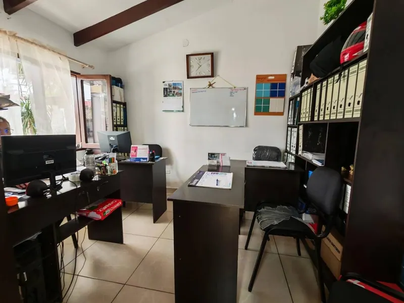 Casa de uso comercial en venta sobre el 3er anillo, Zona Norte: foto 15 de 21
