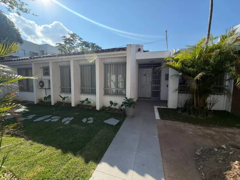 Casa de 4 dormitorios en alquiler en Urbarí, vivienda o negocio
