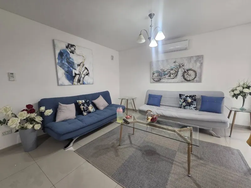 Departamento amoblado de 2 dormitorios en venta en condominio Baruc 1: foto 1 de 16
