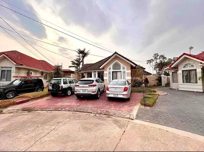 3-bedroom house for sale in the Génesis gated community, North Zone: foto 1 de 8