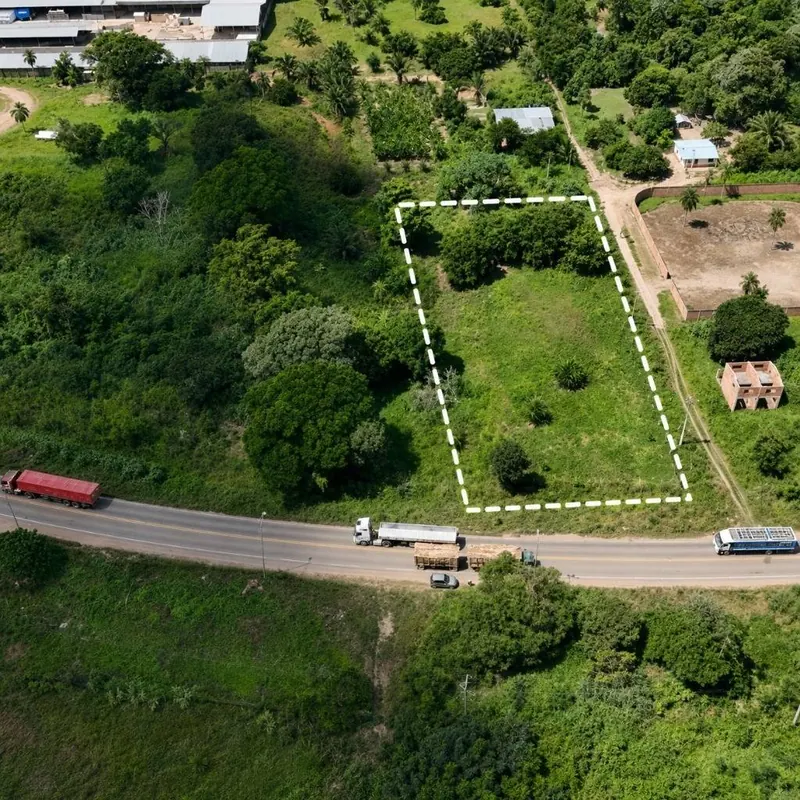 Terreno de 5.520 m² en venta en La Enconadita, Warnes: foto 2 de 3