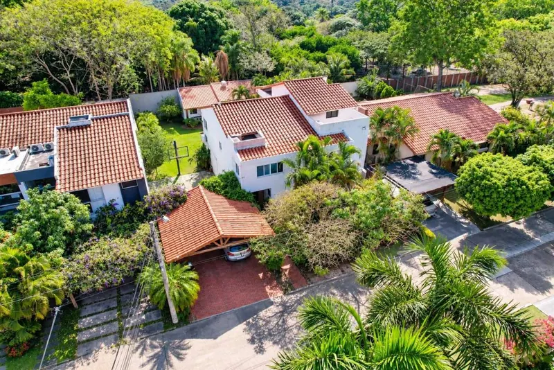 Casa de 4 dormitorios en venta en el condominio Piraí, Zona Oeste: foto 10 de 27