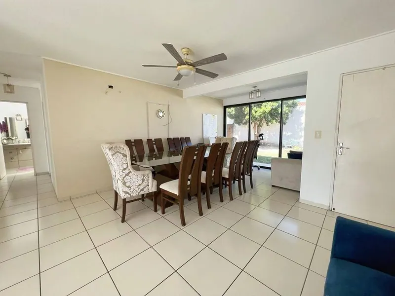 3-bedroom house for sale in Remanso 3, North Zone, 300 m²: foto 4 de 11