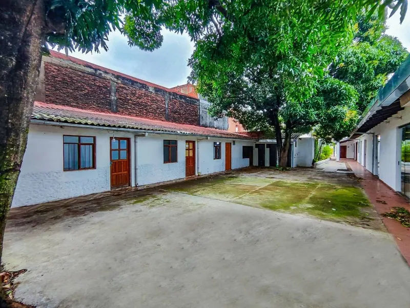 Local comercial de 893 m² en venta en el centro, calle Ballivián: foto 16 de 20