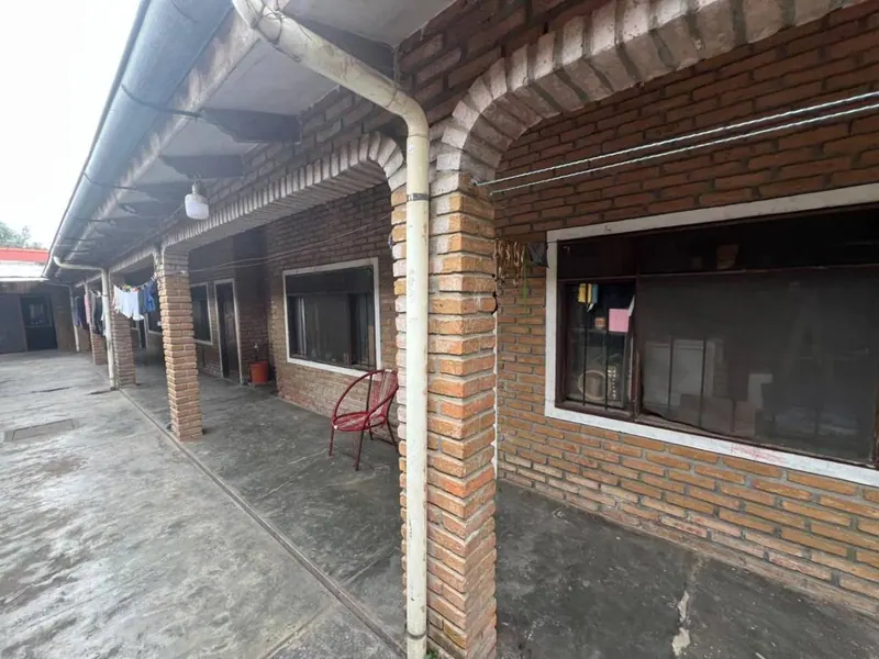 Casa de 8 dormitorios en venta en la Av. Radial 13, 4to anillo: foto 4 de 5