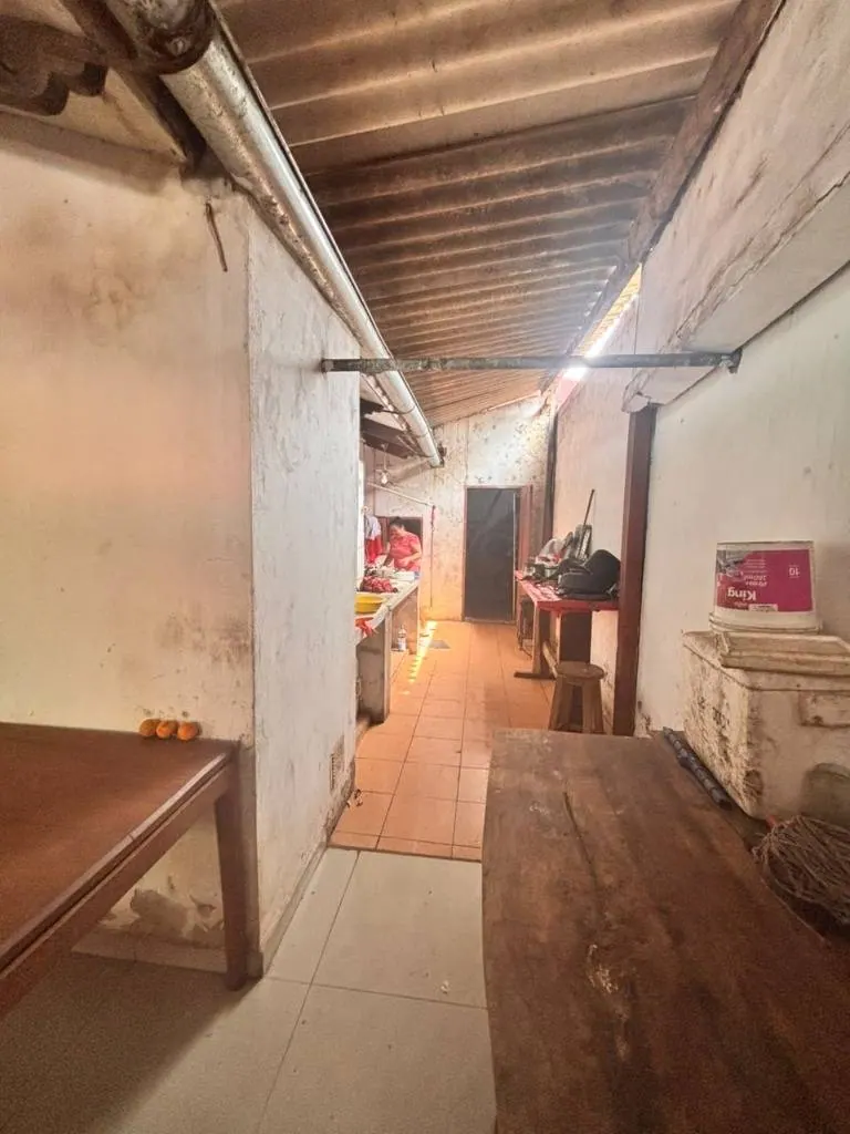 Casa de 4 dormitorios en venta en la Zona Sur, av. María Auxiliadora: foto 5 de 9