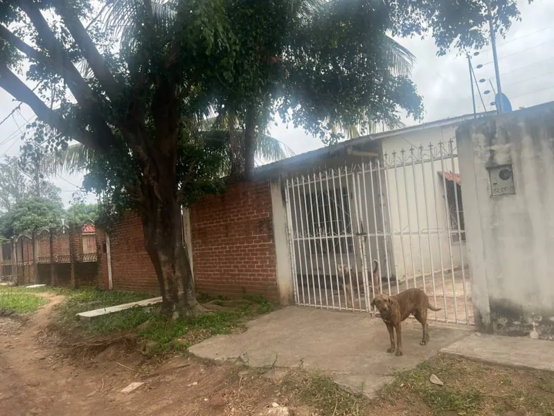 Casa de 2 dormitorios en venta en la zona Trapiche, Zona Este