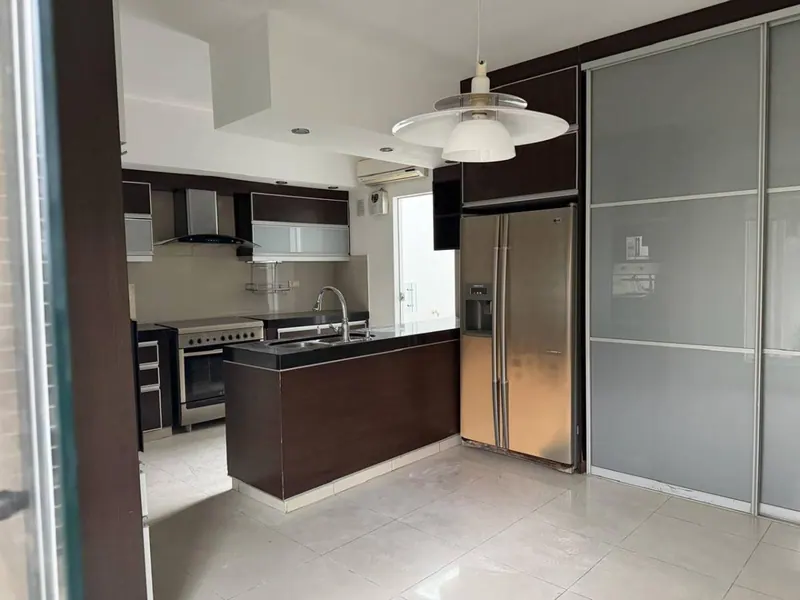 Casa de 3 dormitorios en venta en el condominio Brisas Las Palmas: foto 4 de 21