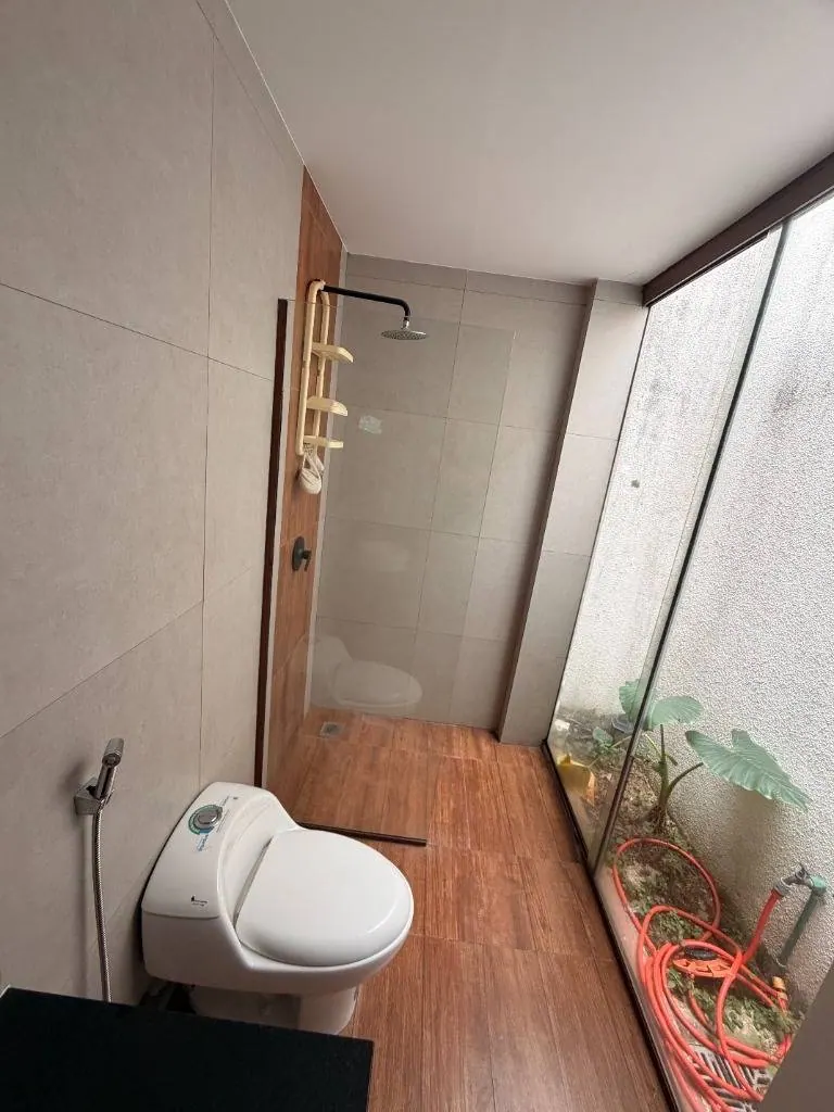 Casa de 2 dormitorios en alquiler en Urbanización Florida 1, Urubó: foto 5 de 9