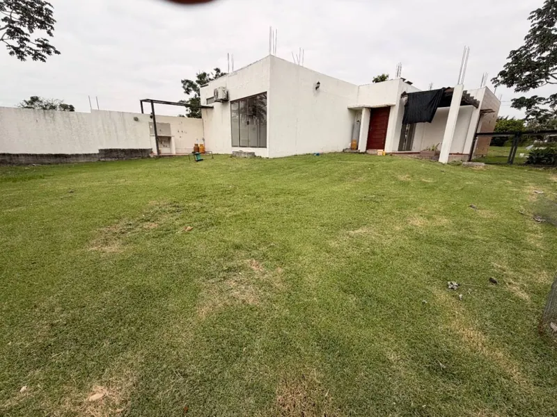 Casa de 2 dormitorios en alquiler en Urbanización Florida 1, Urubó: foto 7 de 9