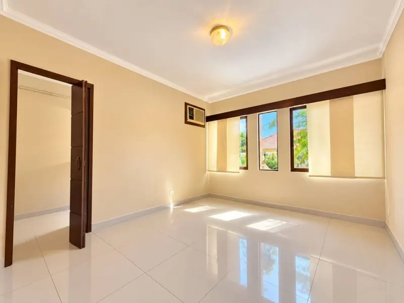 3-bedroom house for sale in the Centurias gated community, Av. Banzer: foto 5 de 24