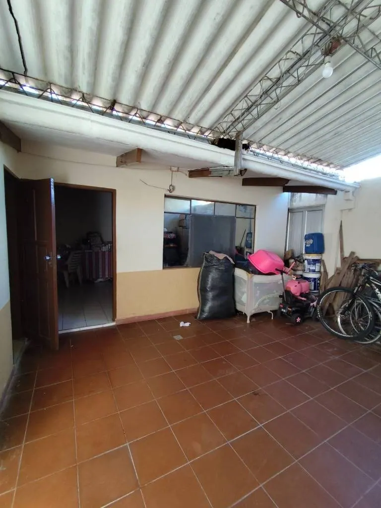 Casa en venta en el barrio El Pari, Zona Sur, terreno de 214,56 m²: foto 3 de 6