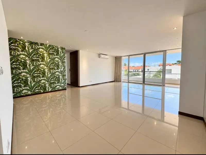 3-bedroom apartment for sale in the Montpellier building: foto 2 de 10