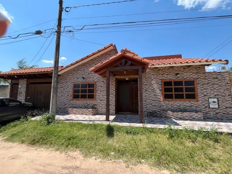 3-bedroom house for rent on Av. Virgen de Luján, East Zone