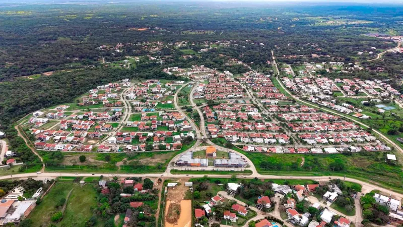 Terreno de 444,22 m² en venta en el Urubó: foto 6 de 16
