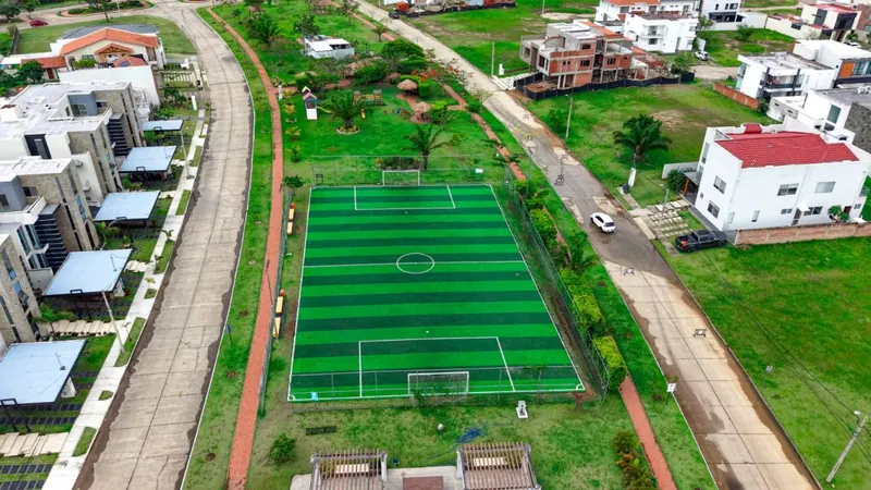 Terreno de 444,22 m² en venta en el Urubó: foto 10 de 16