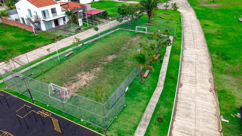 Terreno de 444,22 m² en venta en el Urubó: foto 15 de 16