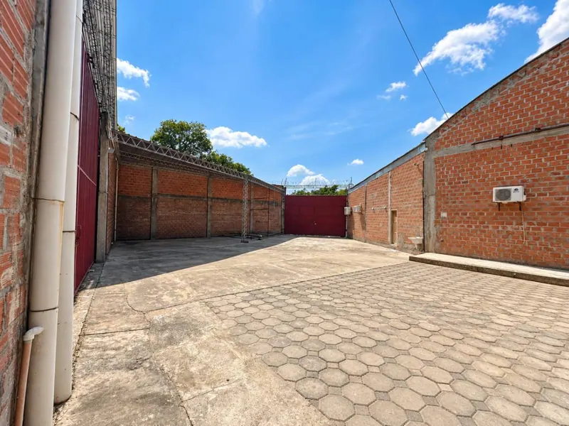 4,992 m² lot for sale in the East Zone: foto 8 de 12