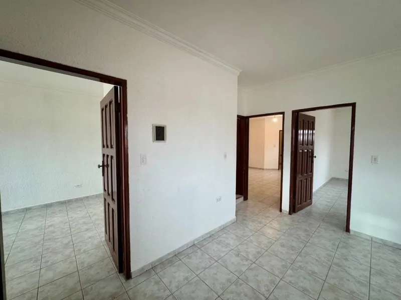 Casa de 3 dormitorios en venta en la urbanización Cotoca, Zona Este: foto 10 de 23
