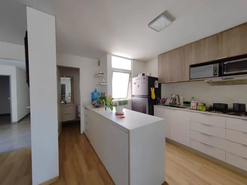4-bedroom duplex apartment for sale in the Bamboo building: foto 6 de 19