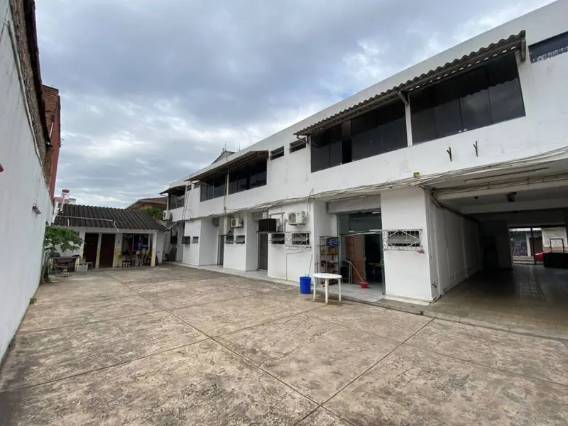 Edificio comercial de oficinas en venta en el centro, calle Velasco: foto 2 de 8