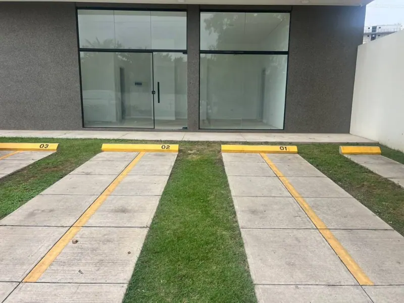 12.76 m² parking space for sale in the Vilareal gated community, North: foto 2 de 2