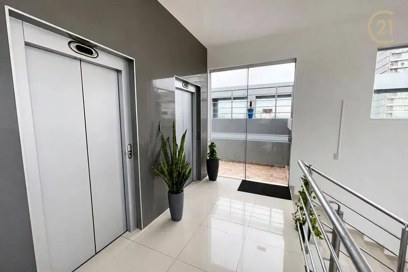 Departamento de 3 dormitorios en venta en Equipetrol, Condado 3: foto 10 de 33