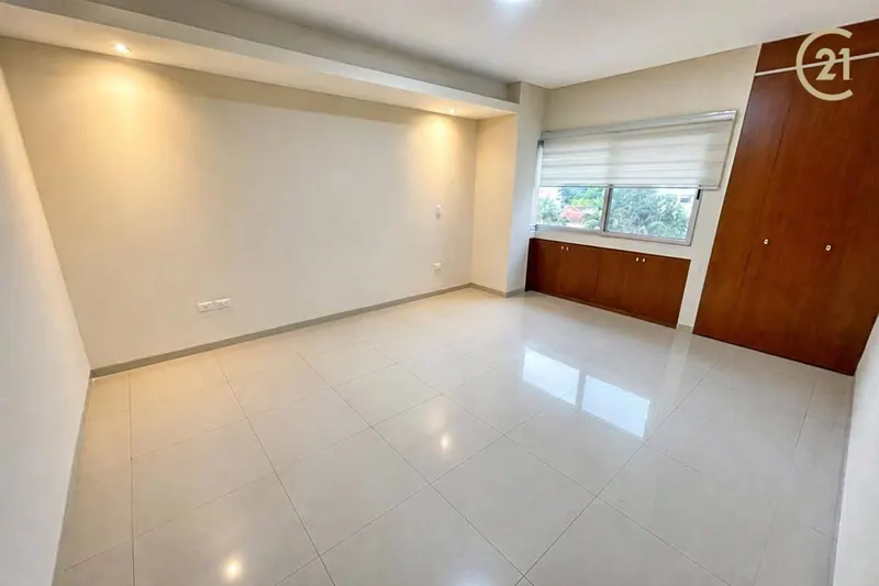 Departamento de 3 dormitorios en venta en Equipetrol, Condado 3: foto 17 de 33