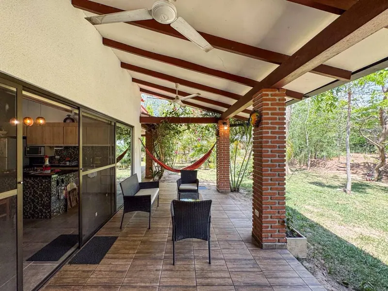 Casa quinta de 3 dormitorios en venta en la Urb. Río Selva, Warnes: foto 5 de 16