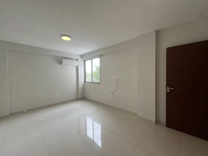 Departamento de 2 dormitorios en alquiler en el condominio Camila II: foto 14 de 17