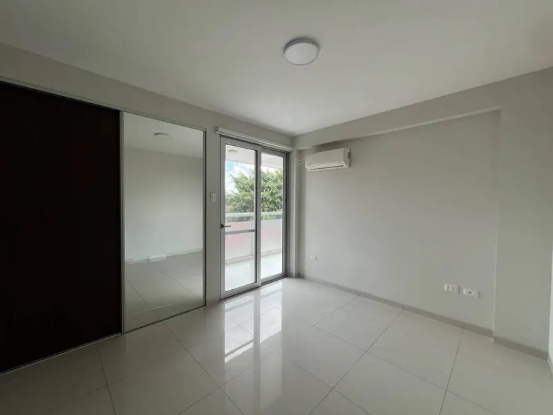 Departamento de 2 dormitorios en alquiler en el condominio Camila II: foto 15 de 17