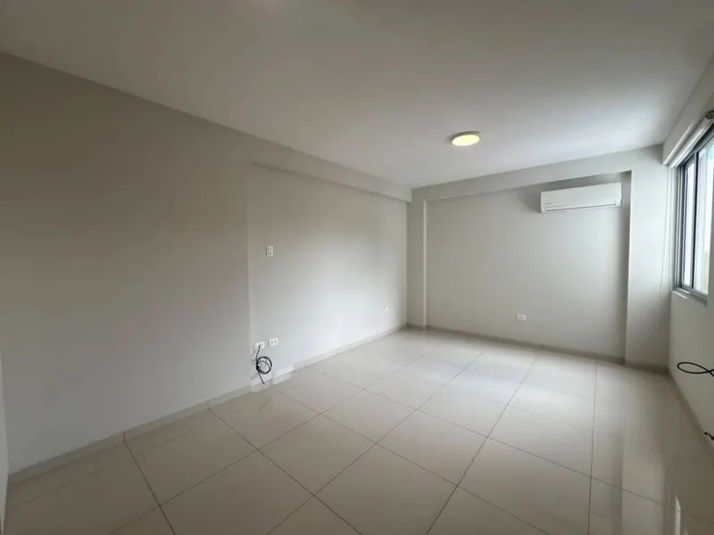 Departamento de 2 dormitorios en alquiler en el condominio Camila II: foto 16 de 17