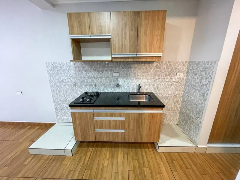 Studio with balcony for rent downtown, 35 m²: foto 4 de 11