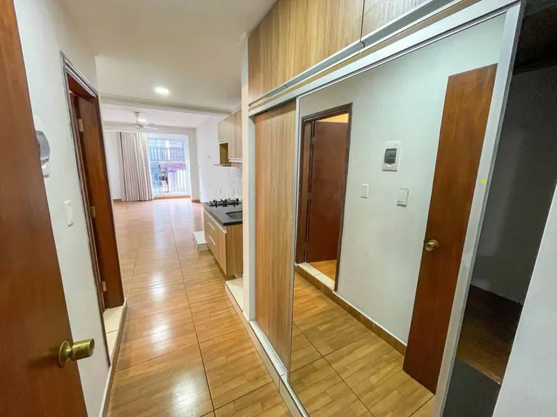 Studio with balcony for rent downtown, 35 m²: foto 5 de 11